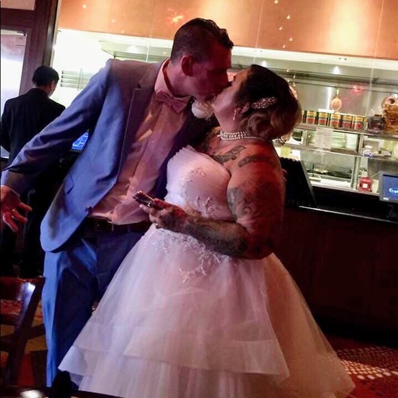 Meet your Posher, Josephine - Picture 4 of 5